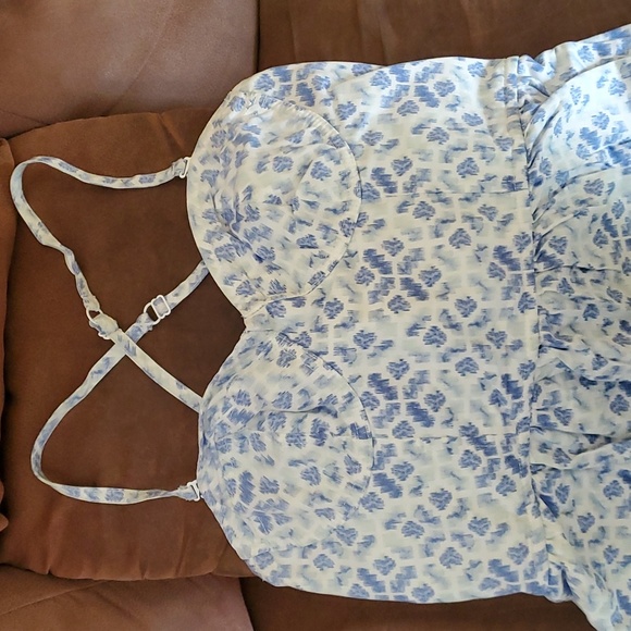 ☀️ Victoria Secret Dress Size 10 - Picture 2 of 5